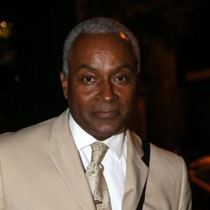 Le sportif a salué “un homme inspirant”, à la fois charismatique, passionné et pilier de toute une génération de basketteurs.

Tony Parker Sr (pere de Tony Parker) au restaurant La Plage pour feter sa victoire a l'Euro 2013 contre la Lituanie. Paris, le 23 septembre 2013

CYRIL MOREAU / BESTIMAGE