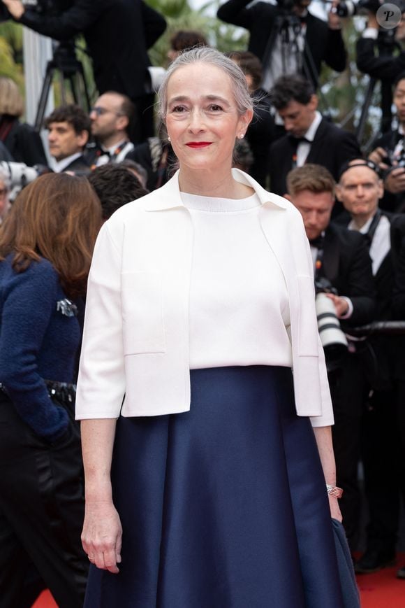 Delphine Ernotte - Montée des marches du film « Le deuxième acte » pour la cérémonie d’ouverture du 77ème Festival International du Film de Cannes, au Palais des Festivals à Cannes. Le 14 mai 2024
© Olivier Borde / Bestimage