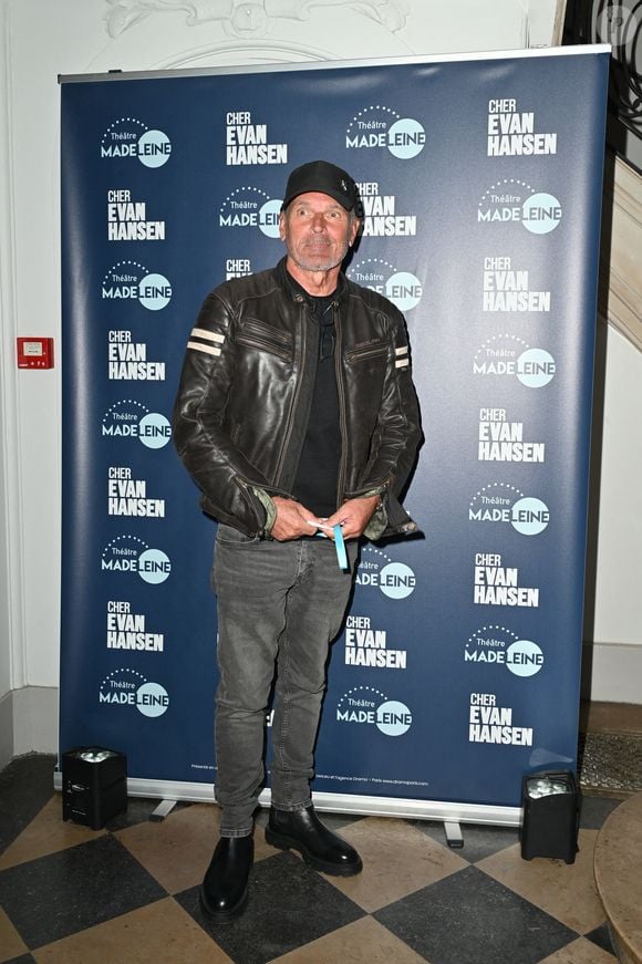 Laurent Baffie arrive à la répétition générale de la pièce d'Olivier Soliveres 'Cher Evan Hansen' qui se tient au Théâtre de la Madeleine, à Paris, France, le 8 octobre 2025. Photo par Mireille Ampilhac/ABACAPRESS.COM