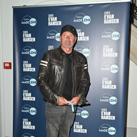 Laurent Baffie arrive à la répétition générale de la pièce d'Olivier Soliveres 'Cher Evan Hansen' qui se tient au Théâtre de la Madeleine, à Paris, France, le 8 octobre 2025. Photo par Mireille Ampilhac/ABACAPRESS.COM