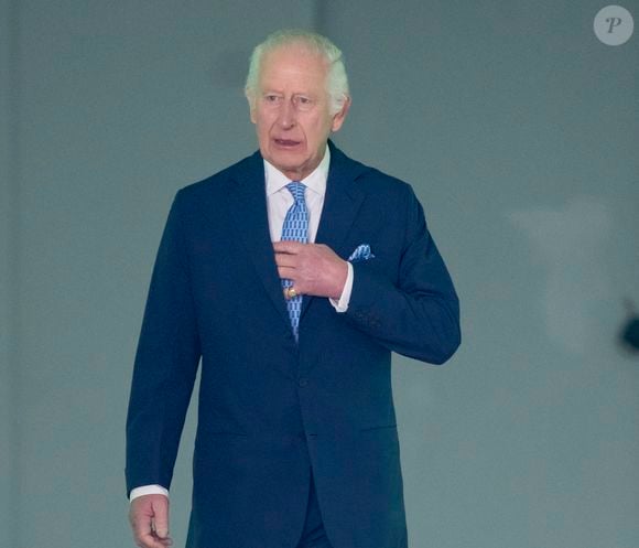 Le roi Charles III d'Angleterre, inaugure le premier Coronation Food Hub à Londres, le 14 novembre 2024, à l'occasion du 76ème anniversaire du souverain. 
© Goff / Bestimage