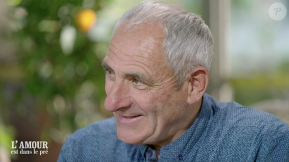 L'agriculteur aurait-il donc déjà rompu avec sa mystérieuse amoureuse ?

Thierry lors de ses speed-datings avec Sylvianne dans "L'amour est dans le pré" - M6