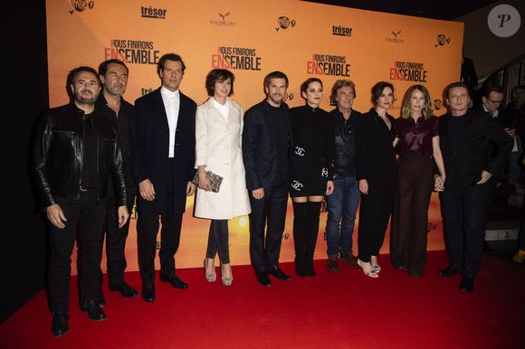 José Garcia, Gilles Lellouche, Laurent Lafitte, Valérie Bonneton, Guillaume Canet, Marion Cotillard, François Cluzet, Clémentine Baert, Pascale Arbillot et Benoit Magimel - Avant-première du film "Nous finirons ensemble" au Gaumont Opéra à Paris le 29 avril 2019. © Pierre Perusseau/Bestimage