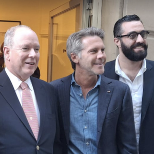 Le prince Albert II de Monaco a assisté ce week-end à l’inauguration du nouveau restaurant d’Emmanuel-Philibert de Savoie à Monaco, Prince of Venice.

Complicité princière : Albert de Monaco et Emmanuel-Philibert se retrouvent pour un événement très spécial