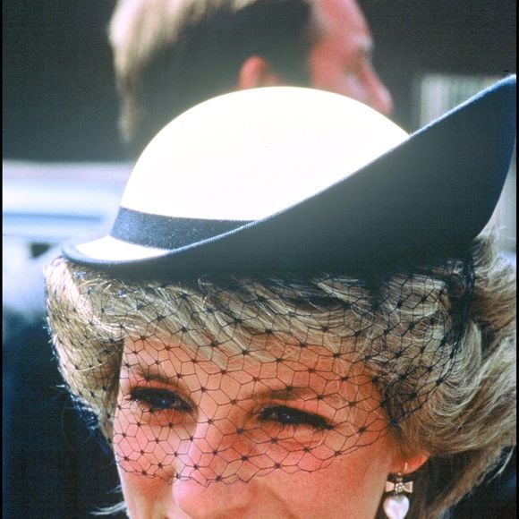 Il estime également qu’elle aurait souffert d’une forte sensibilité au rejet.

Archives - La Princesse Lady Diana
Crédit : ALPHA AGENCY / BESTIMAGE