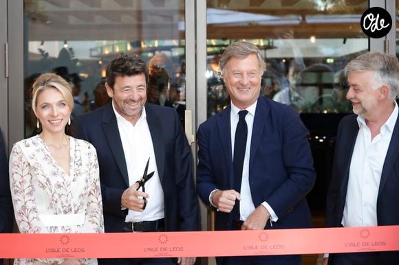 Exclusif - Maud Bailly (Directrice générale Sofitel, MGallery & Emblems), Sébastien Bazin (PDG du groupe Accor), Patrick Bruel, Pierre Gonzalvez (Maire de l’Isle sur la Sorgue), Emmanuel Borla (Directeur de l’hôtel) - Patrick Bruel inaugure son hôtel cinq étoiles "L'Isle de Leos MGallery" à L'Isle-sur-la-Sorgue, France, le 23 septembre 2025. © Jack Tribeca / Bestimage