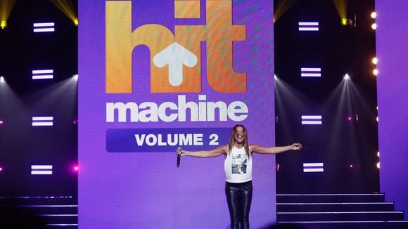 this very popular singer 2000s