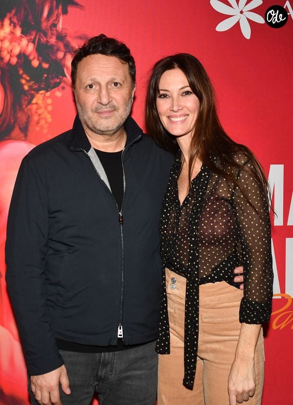 "Même avec une cheville en vrac, impossible de résister. Moorea est vraiment magique", a-t-il ajouté.

Mareva Galanter (Miss France 1999) et Arthur (Jacques Essebag) au concert de M.Galanter au théâtre Music-Hall Show l'Alhambra à Paris, France, le 23 novembre 2023. © Veeren/Bestimage