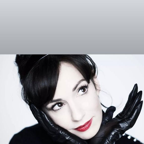 Audrey Crespo-Mara, Instagram