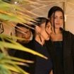 Pris sur le vif ! Iris Mittenaere et Antoine Dupont s'offrent un moment très doux dans un 5 étoiles cannois