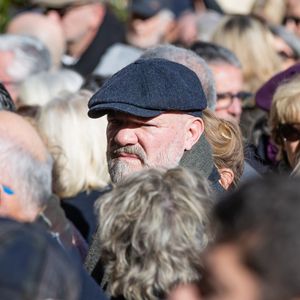 "C'est mon agent, mon assistante, ma conseillère… Elle gère aussi l'intendance et l'administratif de tous nos projets", indiquait le chef auprès de Télé-Loisirs.

Philippe Etchebest - Cérémonie en hommage à l'ancien maire de Bordeaux Nicolas Florian au Palais Rohan - hôtel de ville suivie des obsèques en la cathédrale Saint-André de Bordeaux, France, le 31 janvier 2025. © Quentin Salinier/Bestimage