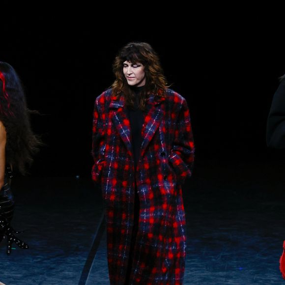 Une fois arrivée au sommet, l'animatrice explique avoir craqué : "J'ai pleuré pendant à peu près une heure"

Daphné Bürki - Défilé Jeanne Friot "Collection Homme Prêt-à-Porter Automne/Hiver 2026-2027" lors de la Fashion Week de Paris, France, le 20 janvier 2026.