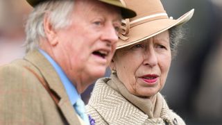 La princesse Anne et la reine Camilla ont fréquenté le même homme, une romance vouée à l'échec pour l'une d'elle