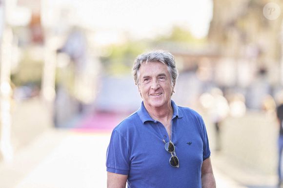 François Cluzet a assisté au tapis rouge de 'A Real Job (Un métier sérieux)' lors du 71ème Festival International du Film de San Sebastian au Théâtre Victoria Eugenia le 30 septembre 2023 à Donostia, San Sebastian, Espagne. Photo by ABACAPRESS.COM