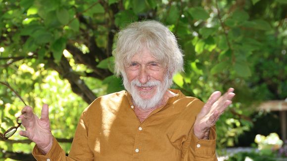 Pierre Richard a 91 ans mais encore toutes ses dents, il met les choses au clair d'une manière absolument géniale