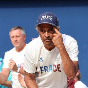 A en croire les révélations de Puremédias, M6 va prochainement diffuser un documentaire axé sur la question baptisé "Santé mentale, briser le tabou". Via ce reportage "événementiel d'utilité publique", des anonymes et personnalités publiques se mettront à nu comme Yannick Noah !

Yannick Noah, coach de l'équipe de France paralympique de tennis fauteuil lors de la rencontre de tennis fauteuil entre S.Houdet et M.delaPuente en quart de finale des jeux paralympiques Paris 2024 le 4 septembre 2024. © Dominique Jacovides / Bestimage