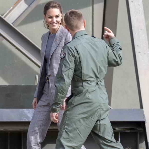 Kate Middleton visite la RAF Coningsby, dans le Lincolnshire, le 2 octobre 2025.

Photo : Julien Burton / Bestimage
