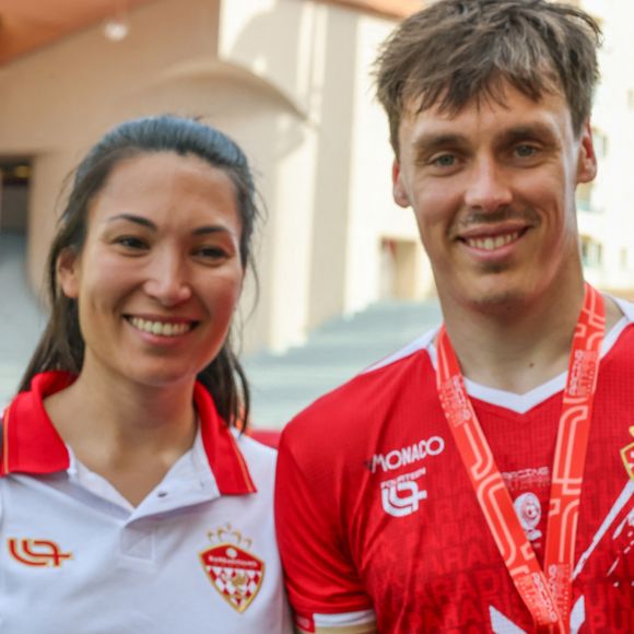 Louis et Marie Ducruet lors du match de football caritatif au stade Louis II de Monaco opposant les Barbagiuans aux pilotes de l'équipe Nazionale Piloti dans le cadre de la "Racing Stars Football Cup" le 3 juin 2026.
© Albuquerque/Bestimage