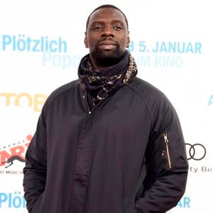 Omar Sy lors de la première du film "Demain tout commence" au cinéma Zoo Palast à Berlin, Allemagne, le 12 décembre 2016. © Future-Image/Zuma Press/Bestimage
