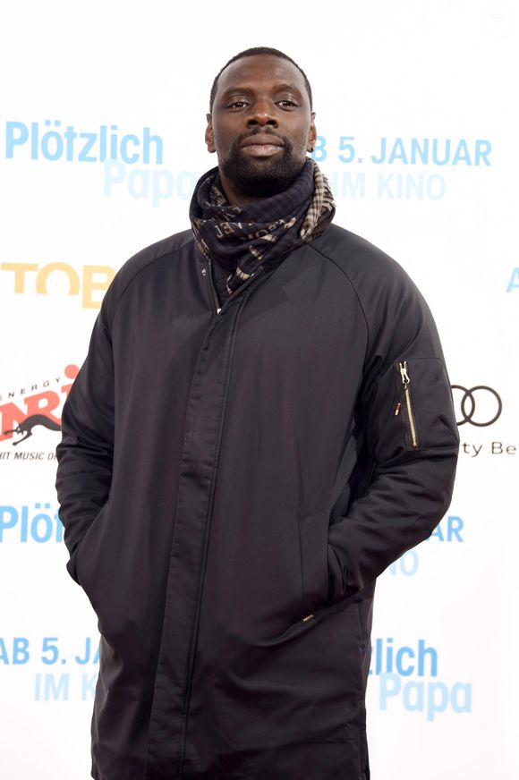 Omar Sy lors de la première du film "Demain tout commence" au cinéma Zoo Palast à Berlin, Allemagne, le 12 décembre 2016. © Future-Image/Zuma Press/Bestimage