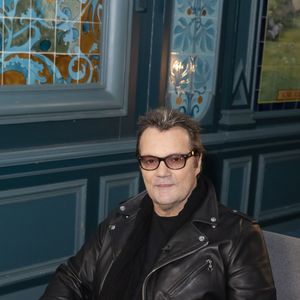 Exclusif - Axel Bauer - Enregistrement de l'émission "Olympiascope", présentée par B.Montiel et diffusée le 17 avril sur Olympia TV, une chaîne du groupe Canal+ et en replay sur myCANAL. Le 3 mars 2022
© Jack Tribeca / Bestimage