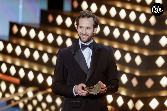 Benjamin Lavernhe (broche de la Maison Chaumet) lors de la 51ème cérémonie des César à l'Olympia à Paris, France, le 26 février 2025 © Borde-Jacovides/Bestimage