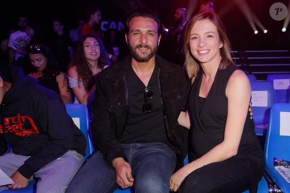Maxim Nucci (Yodelice)  et sa compagne enceinte Isabelle Ithurburu - Maxim Nucci (Yodelice)  et sa compagne enceinte Isabelle Ithurburu assistent au match de boxe de Tony Yoka au palais des sports de Paris, le 23 juin 2018 © Veeren-CVS/Bestimage