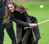 Le couple s'est d'abord arrêté au Bute Shinty Club, où on leur a présenté ce sport traditionnel écossais.

17 Septembre 2026. Prince William et Kate Middleton en visite sur l'île de Bute en Écosse. © GoffPhotos/Bestimage