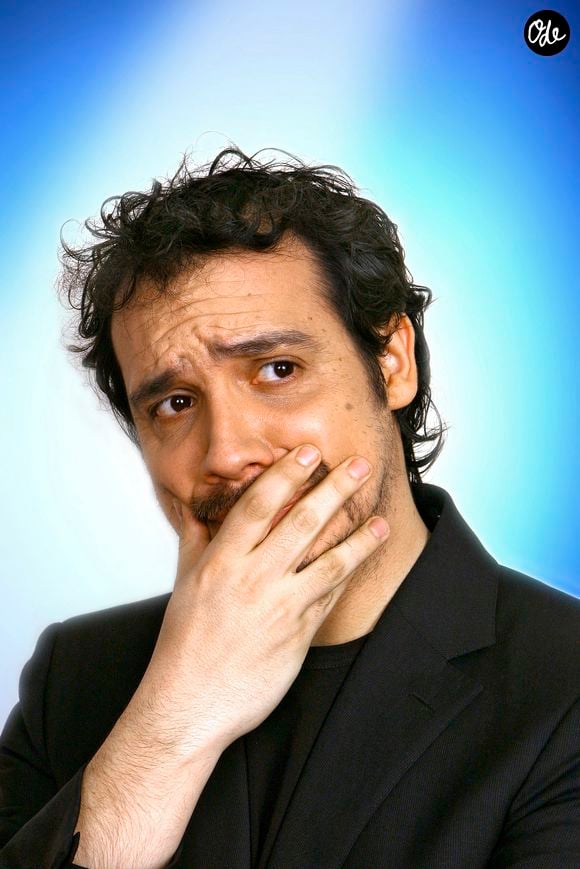 L'acteur et réalisateur a été marié avant à Anne-Gaël Daval.

Alexandre Astier photographié à Paris, en France, en mai 2007. Photo de Vim/ABACAPRESS.COM