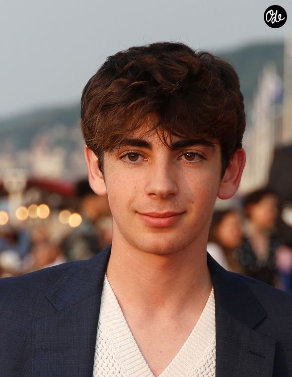Leon Hesby sur le tapis rouge du prix du court métrage lors du 37ème festival du film de Cabourg (37ème journées romantiques du 14 au 18 juin 2023), à Cabourg, France, le 16 juin 2023. © Coadic Guirec/Bestimage
