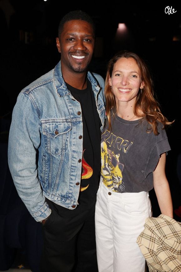 L'acteur David Baiot, témoin également, a été de son côté chargé d'organiser l'enterrement de vie de jeune fille d'Élodie Varlet à Barcelone ! 

David Baiot et Élodie Varlet assistent à la première du film « Une Histoire d'Amour », qui s'est tenue au Silencio des Prés le 6 avril 2023 à Paris, en France. Photo de Jérôme Dominé/Abaca
