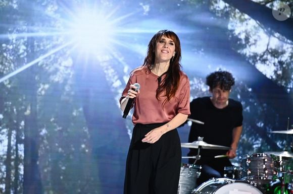 Exclusif - Zaz - Enregistrement de l'émission "Vivement dimanche" au studio Rive gauche, le 18 mars 2025, présentée par M.Drucker, et diffusée le 23 mars 2025 sur France 3. 
© Guillaume Gaffiot / Bestimage