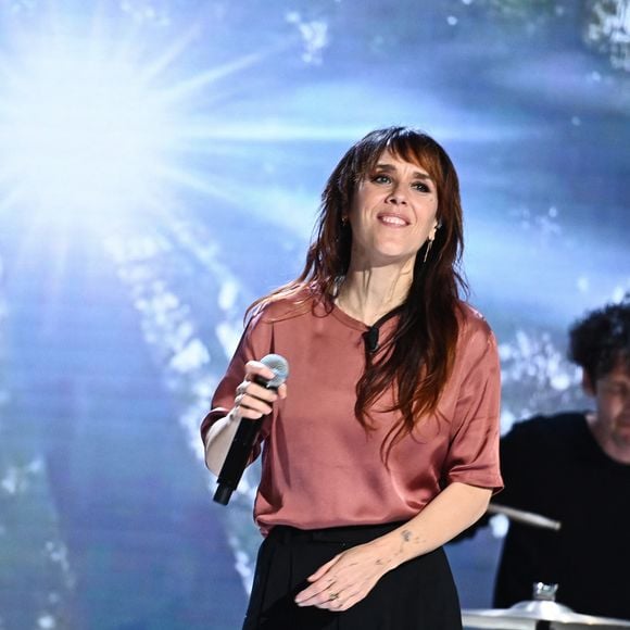 Exclusif - Zaz - Enregistrement de l'émission "Vivement dimanche" au studio Rive gauche, le 18 mars 2025, présentée par M.Drucker, et diffusée le 23 mars 2025 sur France 3. 
© Guillaume Gaffiot / Bestimage