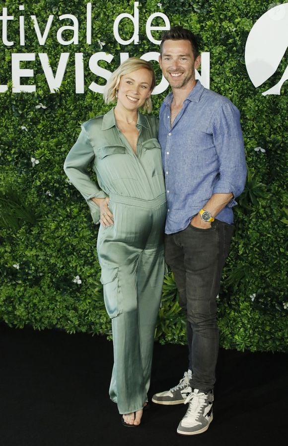 Emmanuelle Berne (enceinte) et Chris Buncombe au photocall de la série "Danse avec les stars" lors du 62ème Festival de Télévision de Monte-Carlo, à Monaco, le 18 juin 2023. © Denis Guignebourg/BestImage