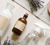 La recette ne nécessite que 3 ingrédients : eau, alcool et adoucissant pour le linge.

Photo d'illustration - Cette astuce à trois ingrédients permet de rafraîchir les rideaux, canapés et autres textiles avec une simple pulvérisation