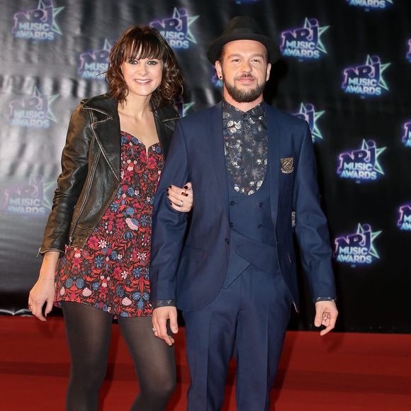 Claudio Capéo et sa compagne à la 18ème cérémonie des "NRJ Music Awards" au Palais des Festivals à Cannes, le 12 novembre 2016.
© Dominique Jacovides/Bestimage