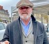 Le chef bordelais souligne que la restauration exige une rigueur extrême, car le profit réel ne représente souvent que 2 % du chiffre d'affaires.

Philippe Etchebest (pour le livre "Un chef au bout du monde") en dédicace à la 43ème Foire du Livre de Brive le 9 novembre 2025.

© Fabien Faure / Bestimage