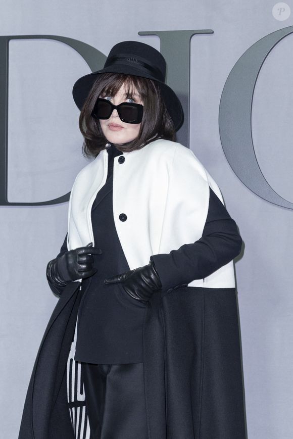 Isabelle Adjani au photocall du défilé Christian Dior Mode Féminine Prêt-À-Porter Automne/Hiver 2025-2026 lors de la Fashion Week de Paris (PFW), à Paris, France, le 4 mars 2025. © Olivier Borde/Bestimage