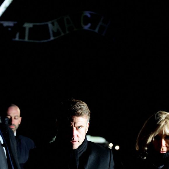 Le président Emmanuel Macron et sa femme Brigitte Macron ont visité le pavillon français. Commémorations du 80ème anniversaire de la libération du camp de concentration et d'extermination nazi d'Auschwitz-Birkenau par l'Armée rouge à Oswiecim en Pologne le 27 janvier 2025.

© Dominique Jacovides / Bestimage