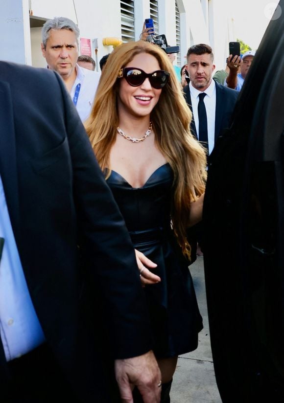 Shakira durant le Billboard's 2023 Latin Music Week à Miami. Backgrid USA / Bestimage