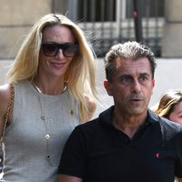 Pour sa dernière apparition publique, Bébert des Forbans s'était rendu au mariage d'un autre chanteur star à Paris : Il était accompagné de sa compagne Astrid, 20 ans de moins