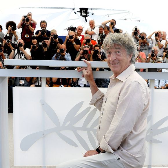 François Cluzet au photocall de "Mascarade" lors du 75ème Festival International du Film de Cannes, le 28 mai 2022. © Dominique Jacovides / Bestimage