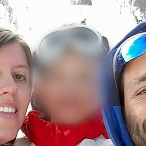 Sa fille Elyah, 18 mois, a fait ses premiers pas ce jour-là, suscitant joie et surprise.

Cédric et Delphine Jubillar avec leur fils Louis. Photo publiée sur Facebook