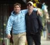 En effet, George Michael avait fait le choix de ne rien léguer de sa fortune à son ex petit ami Kenny Goss, avec qui il a pourtant passé 15 ans de sa vie...

George Michael et son ex petit ami de longue date Kenny Goss se promènent bras dessus bras dessous à Hollywood, Californie. Le 16 janvier 2002. Crédit Pacific Coast News/Abaca