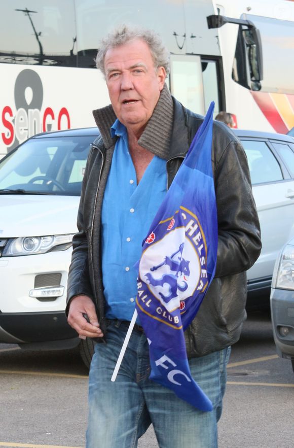 qui n'a pas épargné par le passé la duchesse de Sussex

Jeremy Clarkson et L. Hogan arrivent au stade de Wembley pour la demie-finale de la coupe d'Angleterre "Tottenham - Chelsea". Londres, le 22 avril 2017.
©MagicMomentsuk / Bestimage