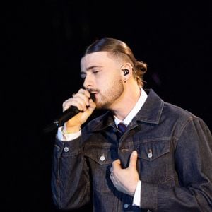 Mélanie Noé, n'est pas une inconnue dans le milieu de la musique. Elle est très proche de Pierre Garnier

Pierre Garnier lors de la 41e cérémonie des Victoires de la Musique à La Seine Musicale le 13 février 2026 à Boulogne-Billancourt, France. Photo by Nasser Berzane/ABACAPRESS.COM