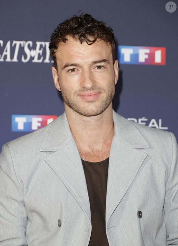 Iñaki Lartigue aurait même tourné ce mardi 29 avril ses dernières scènes dans Plus belle la vie, encore plus belle.

Inaki Lartigue - Avant-première de la nouvelle fiction de TF1 "Cat's Eyes" à la Seine Musicale à Paris le 9 octobre 2024. © Coadic Guirec/Bestimage