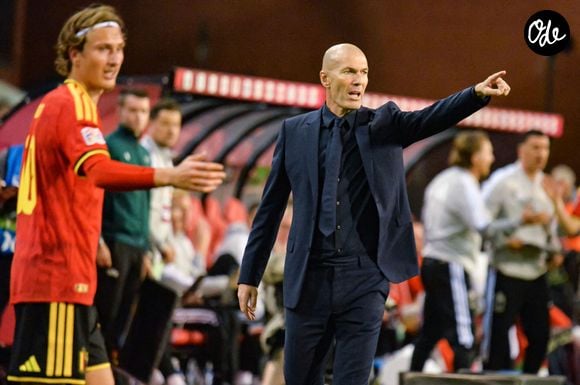 Et Zinédine Zidane, de retour sur le banc des Bleus, a une méthode bien à lui pour préparer ses joueurs.

Zinédine Zidane (France)