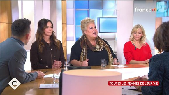 Marine Lorphelin et Marianne James sur le plateau de "C à Vous" sur France 5 samedi 10 janvier 2026