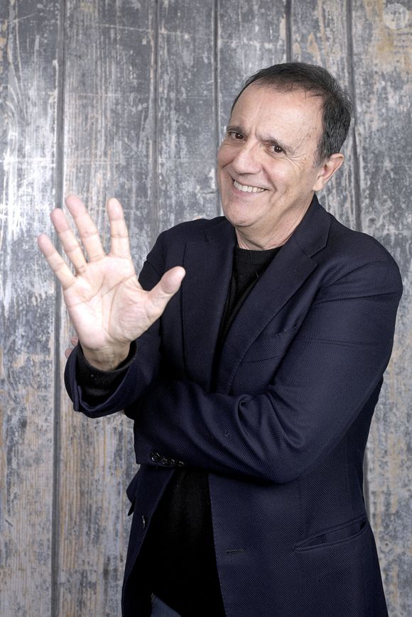 Exclusif - Portrait de Thierry Beccaro à Paris, le 18 novembre 2024.
© Cédric Perrin/Bestimage